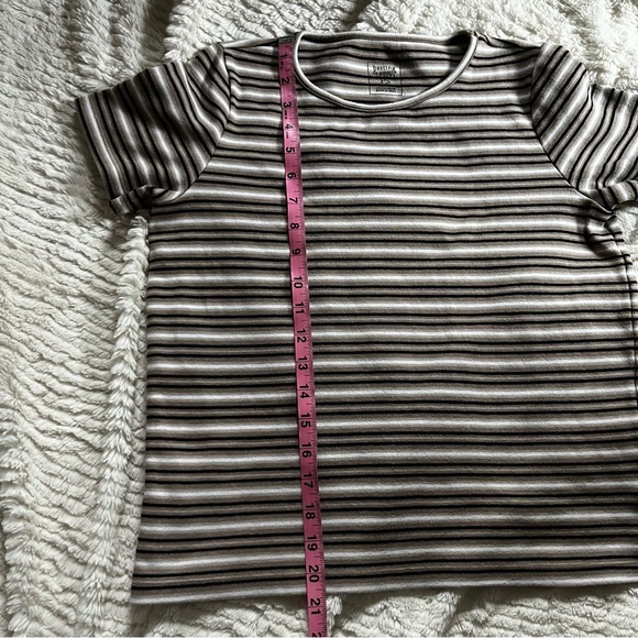 Hastings & Smith Striped Short Sleeve Top Size Small Petite - Picture 10 of 12